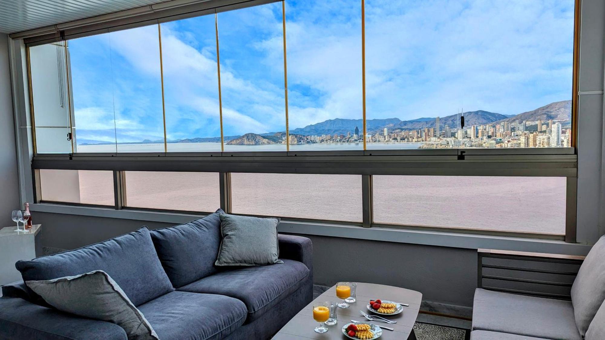 Gemelos Superb Apartment เบนิดอร์ม ภายนอก รูปภาพ